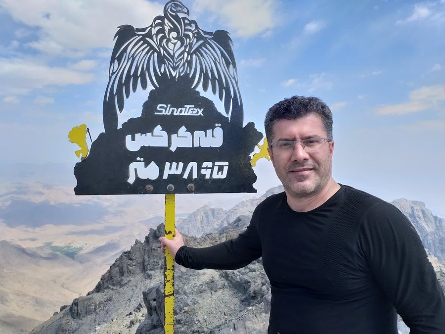 کوهنوردی و طبیعتگردی دکتر علی عباسی