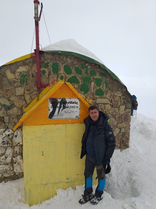 کوهنوردی و طبیعتگردی دکتر علی عباسی